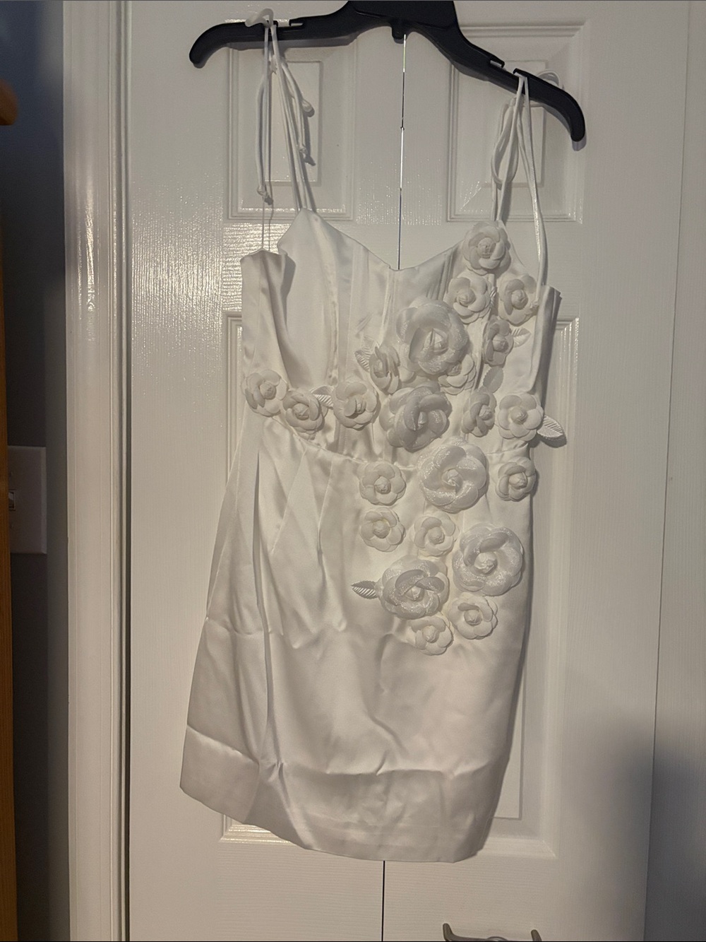 Fashion Nova White Satin Floral Appliqué Cami Top